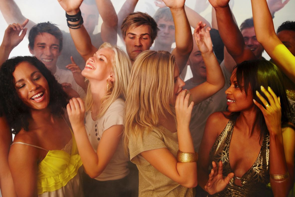 Top 10 melodii care te fac mai fericit. Ce piesă este pe primul loc