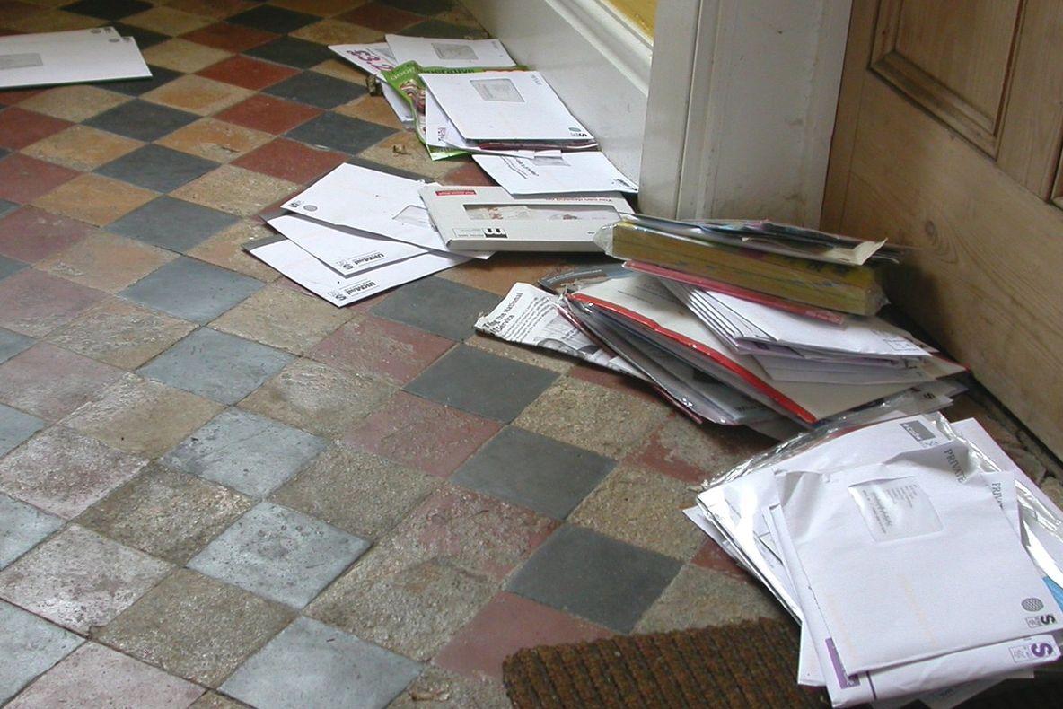 S-a îmbogăţit peste noapte, după ce a găsit în casă o hârtie ciudată. Ce scria pe ea