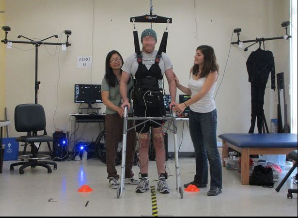 A rămas paralizat în urma unui accident. Nimeni nu-i mai dădea vreo șansă. Dar miracolul s-a produs