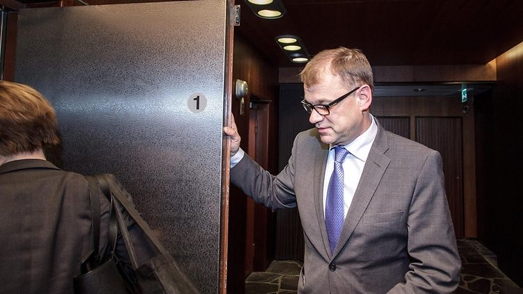 Premierul unei țări din UE își oferă casa refugiaților