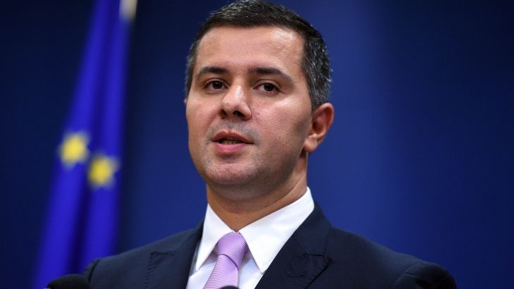 Ministrul Fondurilor Europene îl apără pe premierul Tudose: Avertismentul dur lansat de acesta