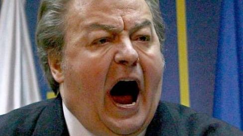 Cererea ca sicriul cu trupul neînsufleţit al lui Vadim Tudor să fie depus la Senat a fost respinsă