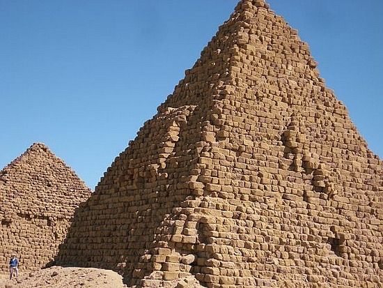Descoperire uimitoare: 16 piramide au fost găsite de arheologi într-un cimitir antic