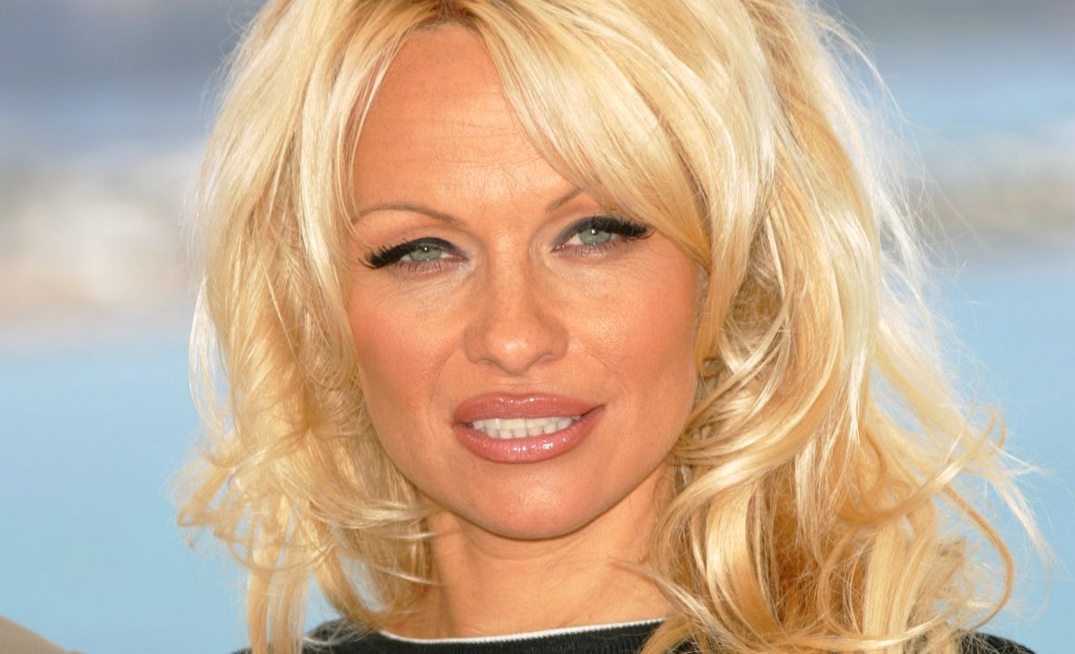 Pamela Anderson îşi vinde un obiect personal în scopuri caritabile. Despre ce e vorba 