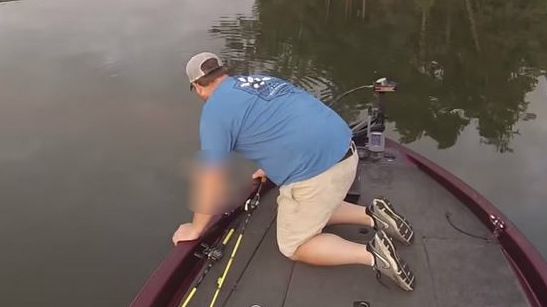 Au mers la pescuit, dar ce au scos din apă i-a lăsat fără cuvinte. ”Ce drăguț!”