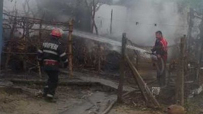 Tragedie la Galaţi: un bebeluş de 10 luni a murit într-un incendiu 