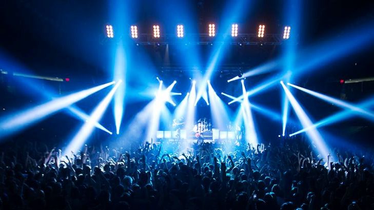 O celebră formaţie şi-a anulat turneul. Solistul a fost diagnosticat cu meningită