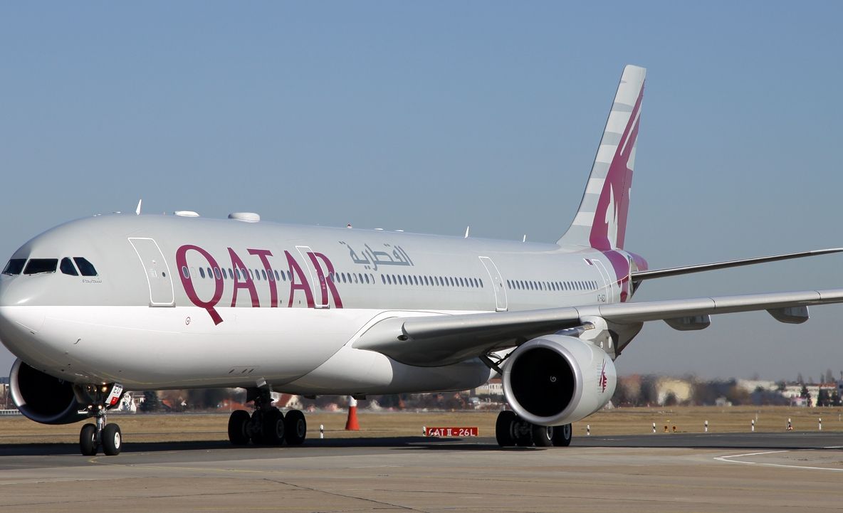 40 de persoane rănite, după ce un avion al Qatar Airways a trecut printr-o zonă cu turbulenţe