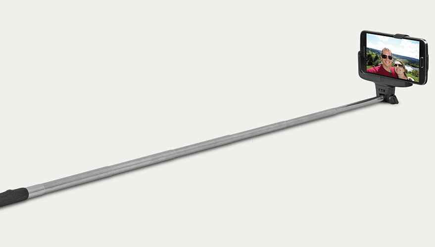 Vrei un selfie stick? Aici găsești cele mai bune oferte