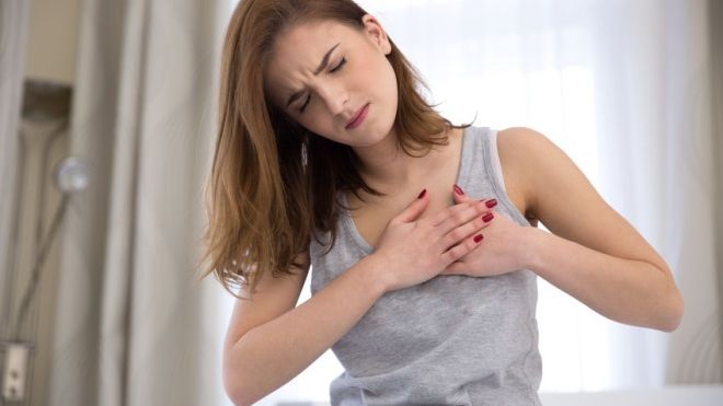 Semne că ai probleme cu inima. Simptomele pe care mulţi le ignoră