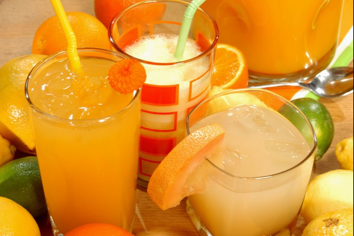 Sucul-minune, aflat la îndemâna oricui, ce topește celulita în 30 de zile