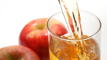 A cumpărat un suc, dar ce a găsit în sticlă a terifiat-o. "Nu pare o creatură de pe Pământ"