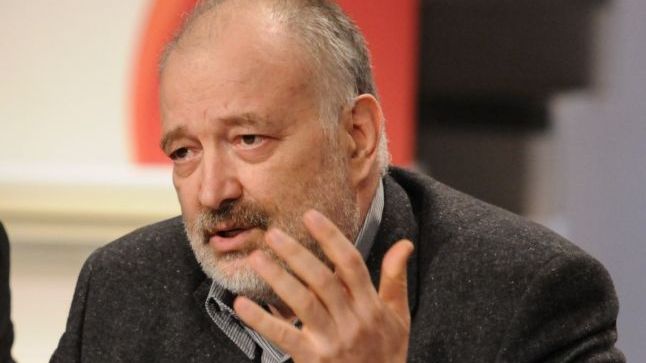 Tănase, dezlănțuit: "Ponta e fals și mai ales imatur. A ajuns șef de guvern printr-un noroc chior"