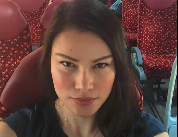 Un supermodel s-a făcut pastor creştin şi alungă necuratul cu Biblia