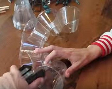 A capsat câteva pahare unul lângă altul, dar ce a ieșit la final e absolut magnific