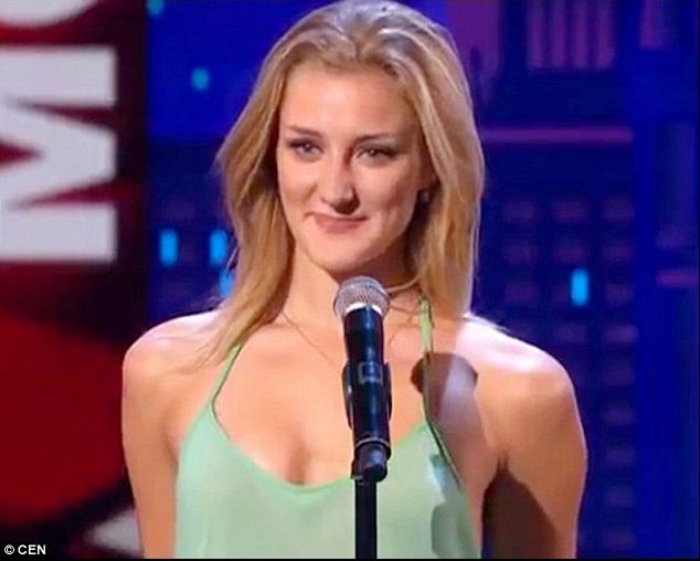 Dansa pe scena unui concurs de talente, când ceva îngrozitor s-a întâmplat. Jurații, în stare de șoc