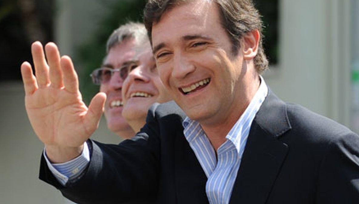 Alegeri Portugalia: Dreapta devansează opoziția socialistă, conform sondajelor la ieşirea de la urne