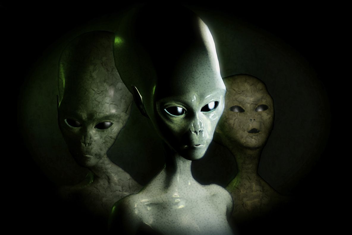 Dezvăluirile șocante ale unei americance: Extratereştrii mă duceau pe Lună în fiecare noapte,apoi...