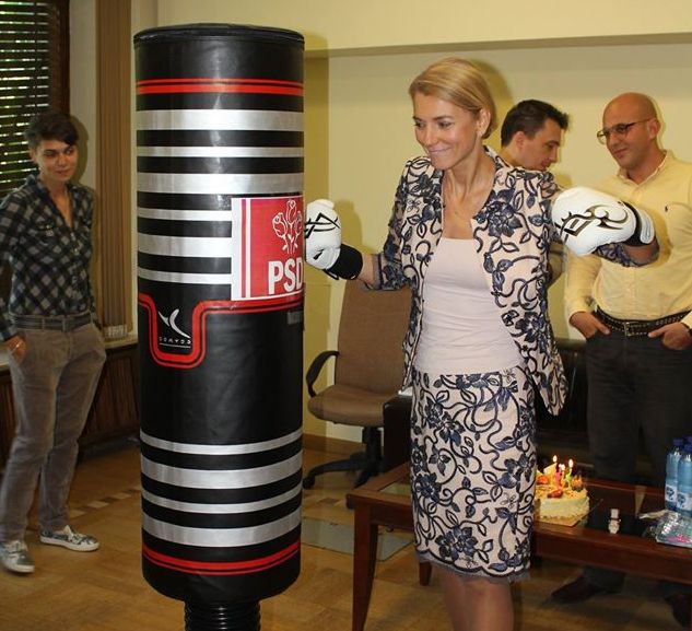 Gorghiu, încrezătoare: Când avem majoritate, extindem votul prin corespondenţă la toate alegerile