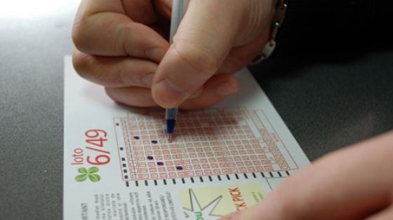 Cum să câştigi la Loto. Măreşte-ţi şansele cu aceste trucuri!