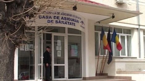 Şefii tuturor caselor judeţele de asigurări au fost suspendaţi