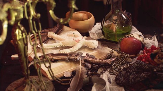 Cum ne dăm seama că am fost blestemați