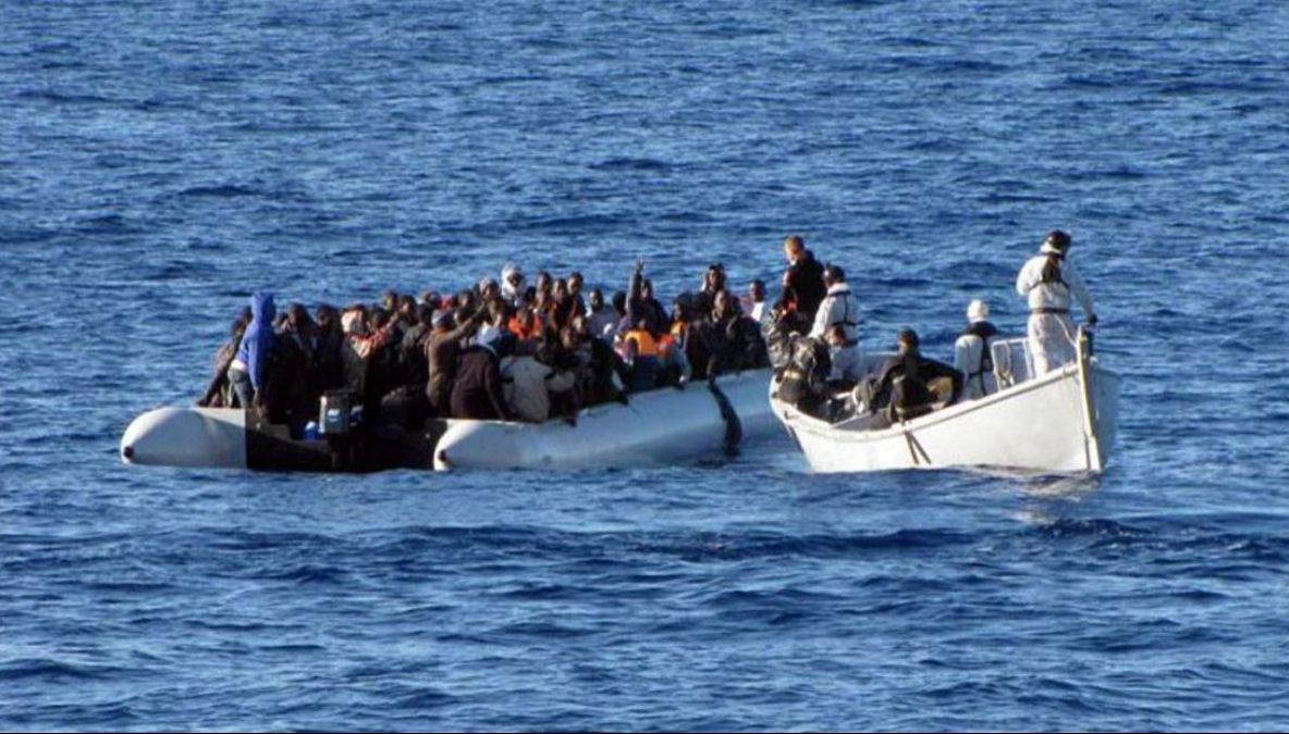 UE: Operațiunea navală Sophia a salvat peste 5.700 de migranți în Marea Mediterană 