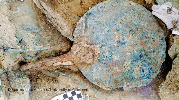 Comoară uriaşă descoperită în mormântul unui războinic vechi de 3.500 ani