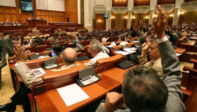 Alegerile locale ar putea fi comasate cu cele parlamentare 