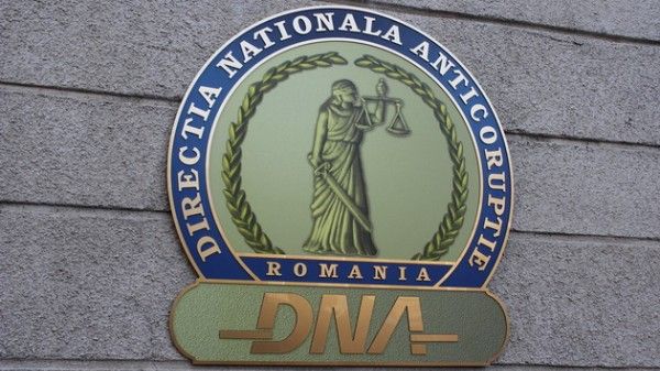 Șef RAR Tulcea, reținut de DNA după ce a fost prins în flagrant cu mită