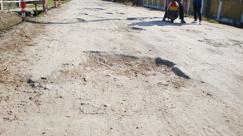 A dat primăria în judecată şi a câştigat! Acum, primăria trebuie să îi închirieze un Jeep