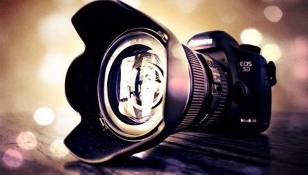 eMAG.ro – Reduceri masive la aparate foto DSLR, cu o lună înainte de Black Friday