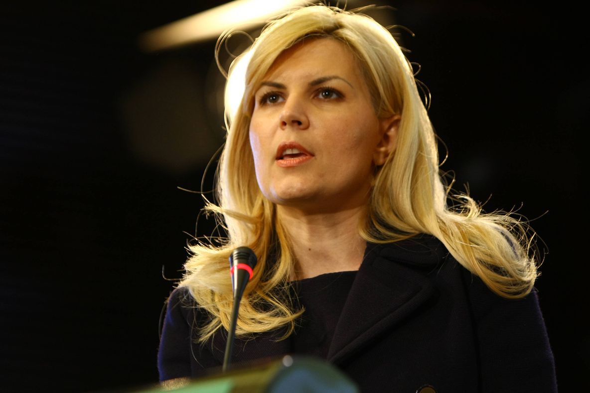 Udrea, sub control judiciar pe cauțiune:"Dacă nu plătesc 5 mil de lei, vor cere o măsură mai gravă" 