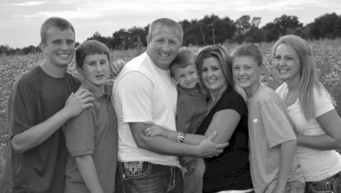 A murit de cancer după o lungă suferință. La un an, familia a primit scrisoare de la ea. Ce scria