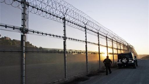 Ministrul ungar de Externe: Momentan nu există motive pentru a ridica un gard la granița cu România 