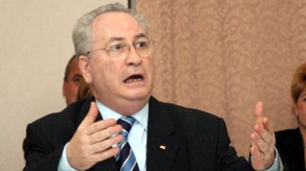 PNL a depus moţiune simplă pentru demiterea lui Oprea: Atitudinea lui este condamnabilă!