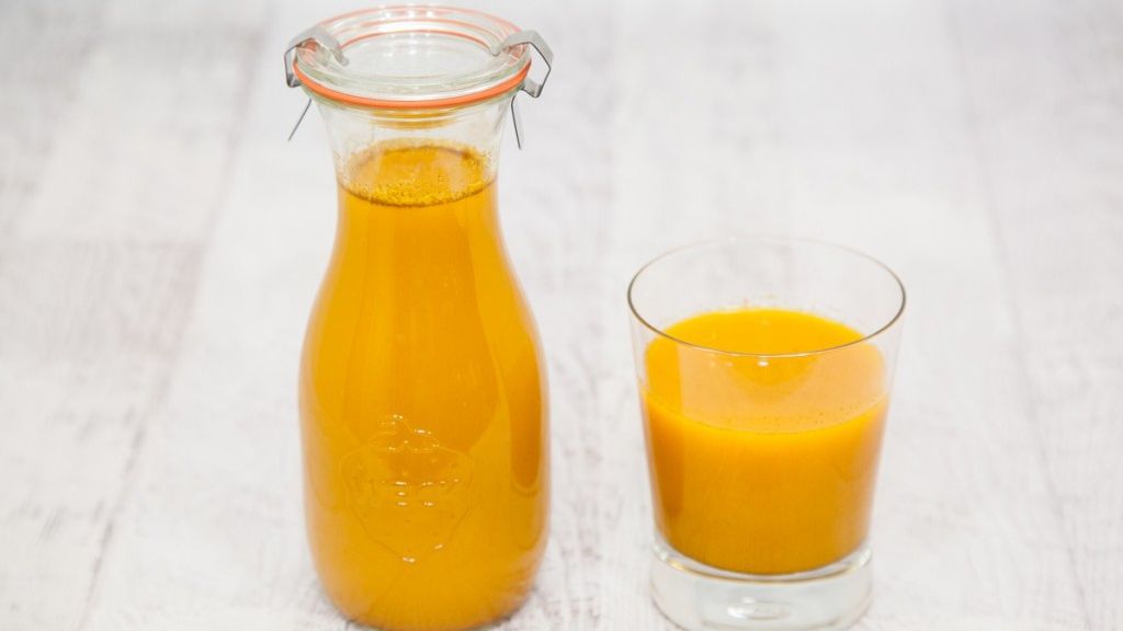 Efectul spectaculos al sucului de turmeric, bun pentru peste 100 de afecțiuni