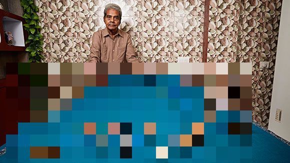 Bărbatul cu cele mai lungi unghii din lume: ”Nimeni nu dorea să se mărite cu mine”. Acum e celebru