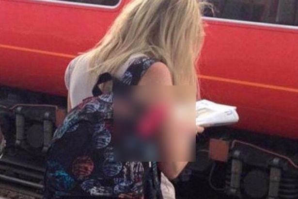 Protestul care a enervat autoritățile din SUA: studenții vin la cursuri cu jucării sexuale la vedere