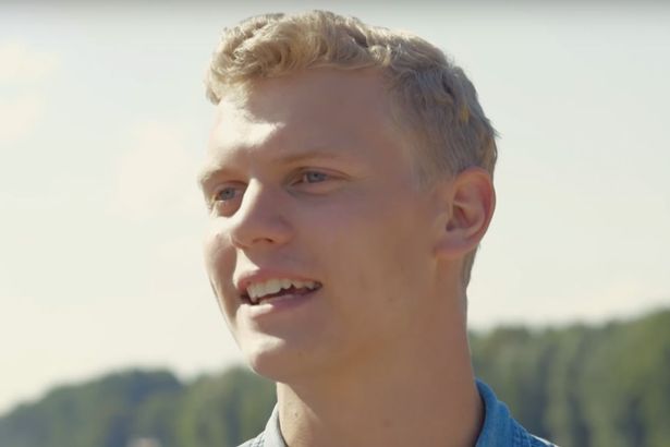 El a renunţat la alcool şi zahăr timp de o lună. Rezultatele le puteţi vedea şi voi