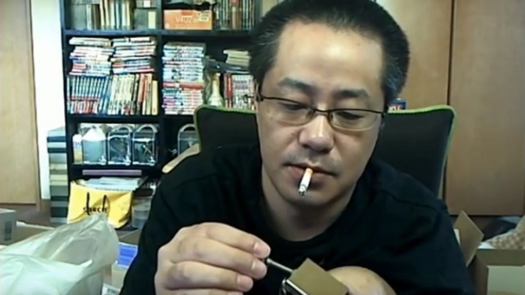 Juca Minecraft când a vrut să facă o pauză de ţigară. Ce s-a întâmplat apoi e total neaşteptat