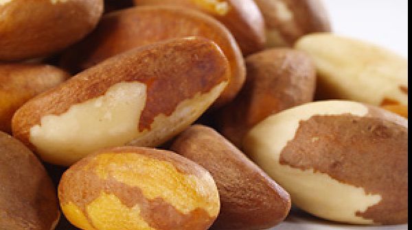 Beneficiile nucilor de Brazilia. Motivul pentru care trebuie sa le mănânci în fiecare zi