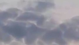 Au văzut o lumină ciudată pe cer, seara. Când s-au uitat mai bine, au încremenit. "Nu e avion"