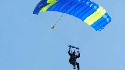 Accident de paraşutism la Clinceni. Informaţii de ultimă oră despre instructorul Constandache