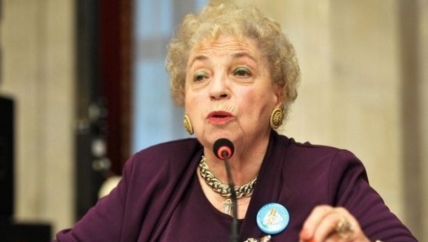 Iată cum arăta Paula Iacob în tinereţe!