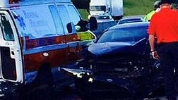 A emoţionat o lume întreagă. Ce a făcut un poliţist cu un bebeluş implicat într-un accident