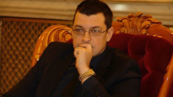 PNL cere ca Ponta să dea explicații în Parlament pe tema autostrăzii Sibiu-Orăştie 