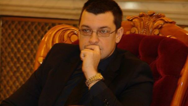 Raețchi: Zgonea a mai găsit un pretext stupid pentru a amâna votul prin corespondență 