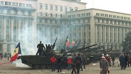 Dosarul Revoluției a fost clasat: Procurori: "S-au tras focuri de armă pe fond de stres și oboseală"