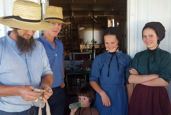 Minune!O fetiță de 12 ani s-a vindecat de cancer după ce a refuzat chimioterapia și a fugit în Mexic